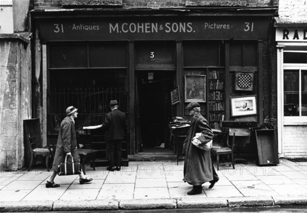 Antique shop, Liffey Street, Dublin