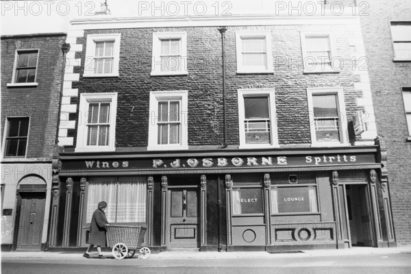 Pub, Chancery Place, Dublin