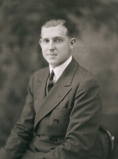 Juan de Bourbon, 1932