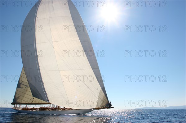 Voilier sur l'eau