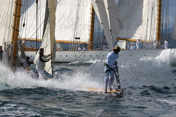 Moonbeam of Fife et Eleonora lors des Voiles de St Tropez 2005