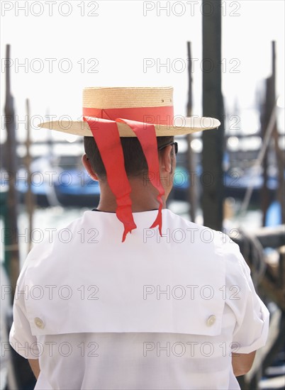 Portrait of gondolier.