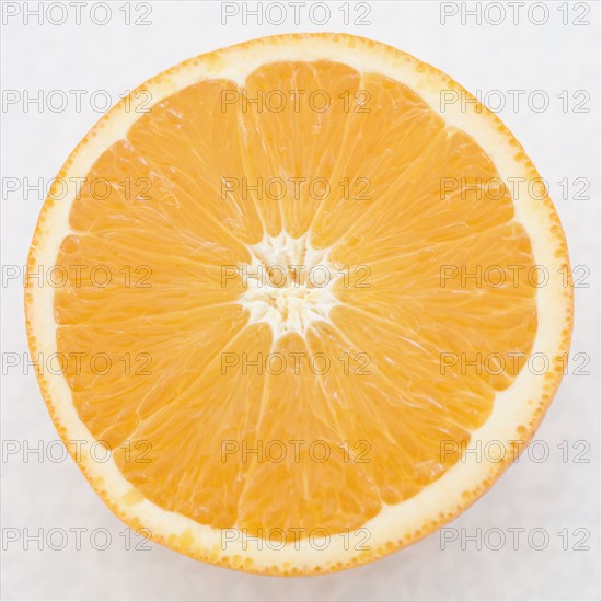 Close up of orange half. Date : 2006