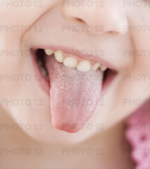 Close up of girl sticking out tongue. Date : 2007
