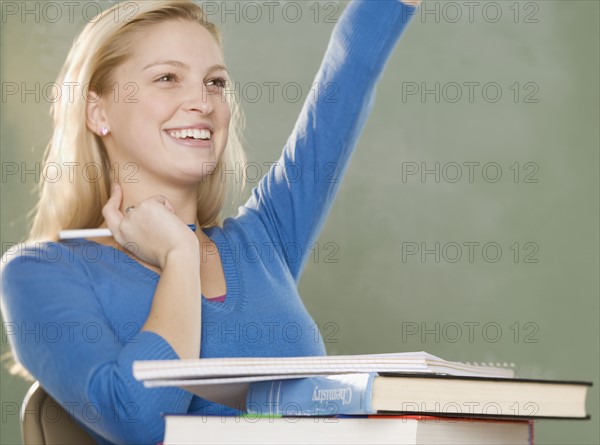 College woman in class. Date : 2006