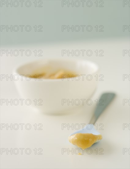 Close up of baby food and spoon. Date : 2007