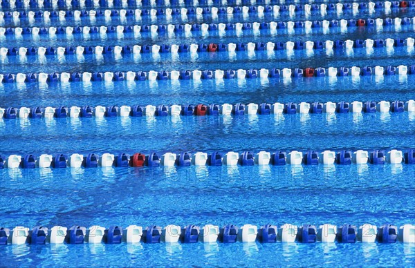 Swimming pool with racing lanes. Date : 2007