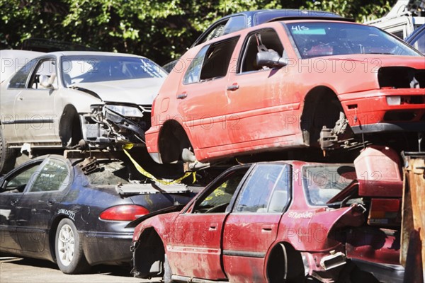 junk yard, old cars. Date : 2007