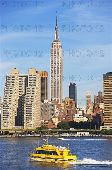 New York City skyline along water. Date : 2007