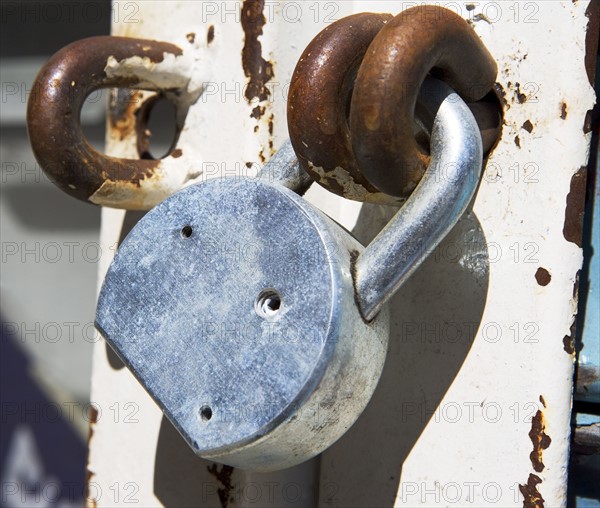 Close up of padlock. Date : 2007