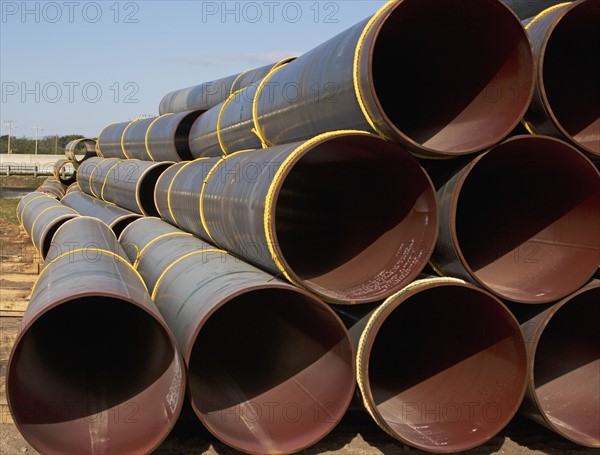 Stack of large pipes. Date : 2007
