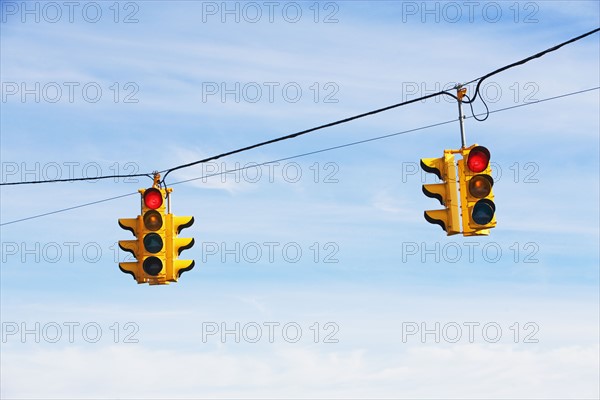 Close up of traffic lights. Date : 2007