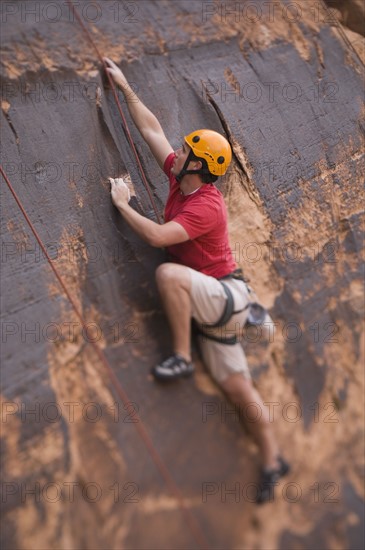 Man rock climbing. Date : 2007