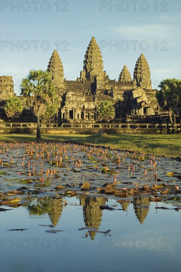 Ancient Temple Angkor Thom Angkor Wat Bayon Cambodia. Date : 2006