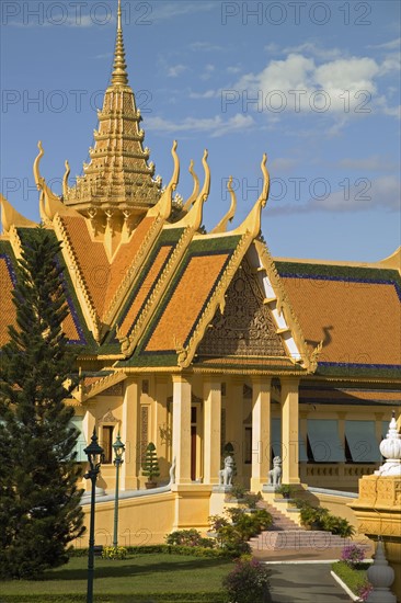 Royal Palace Phnom Penh Cambodia Khmer. Date : 2006