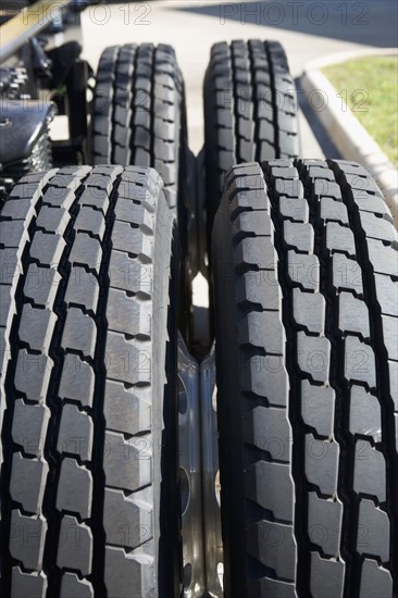 truck tires. Date : 2008