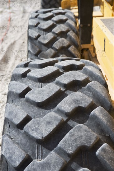 tires on heavy construction equipment. Date : 2008