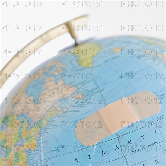 Close up of bandage on globe. Date : 2008