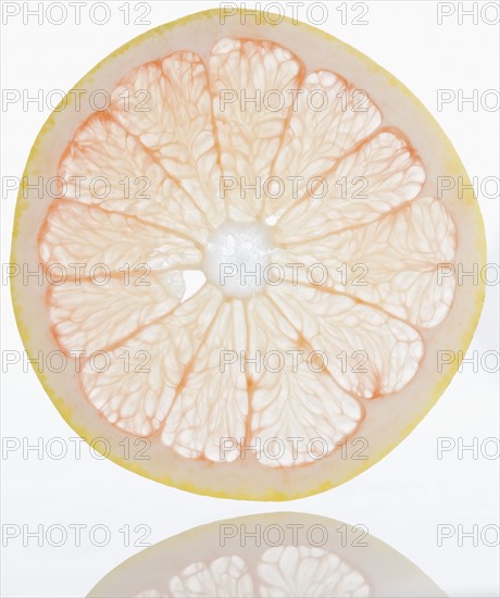 Close up of grapefruit slice. Date : 2008