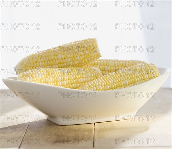 Close up of corn in bowl. Date : 2008