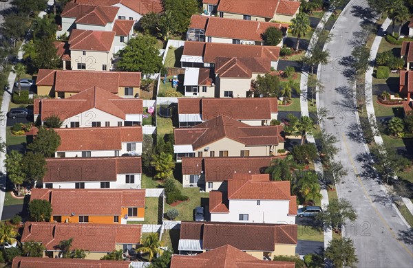 aerial of housing community. Date : 2008