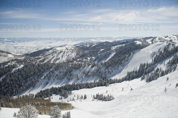 Snow covered mountains, Wasatch Mountains, Utah, United States. Date : 2008