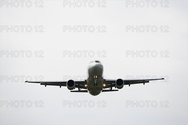 Low angle view of airplane. Date : 2008