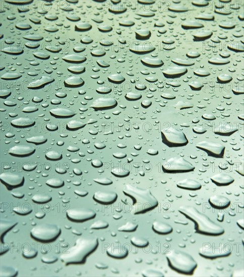 Close up of water droplets on glass. Date : 2008