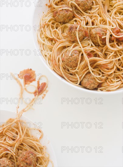 Messy spaghetti and meatballs. Date : 2008