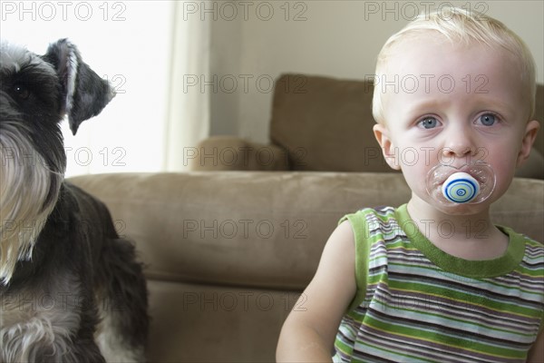 Baby boy sucking on pacifier. Date : 2008