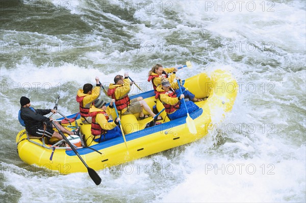 Group whitewater rafting. Date : 2008