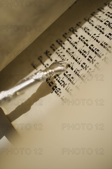 Pointer on Torah.