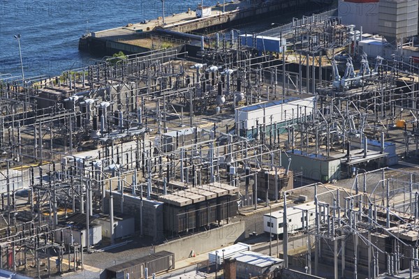 Aerial view of power plant. Date : 2008