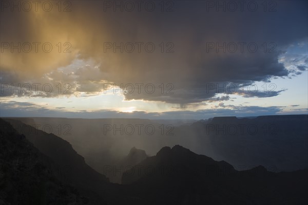 Sunset view of Grand Canyon National Park.