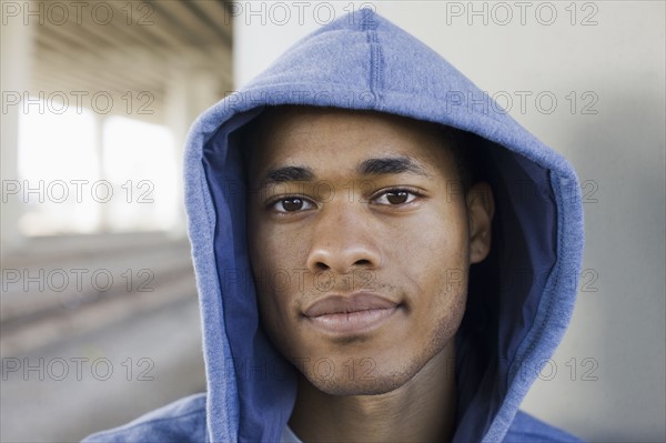 Close up of man wearing hoody. Date : 2008