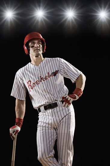 Baseball player waiting to bat. Date : 2008