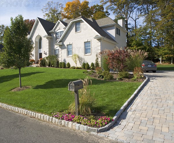 Suburban house in New City, New York. Date : 2008