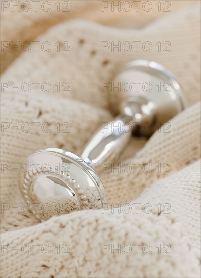 Baby bottles and nipples drying. Photographe : Jamie Grill