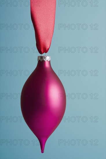 Christmas ornament. Photographe : Kristin Lee