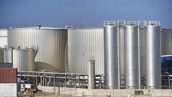 Industrial processing plant. Photographe : fotog