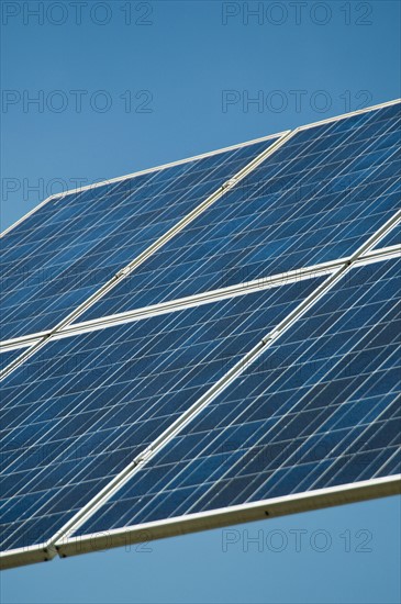 Low angle view of solar panel. Photographe : Daniel Grill