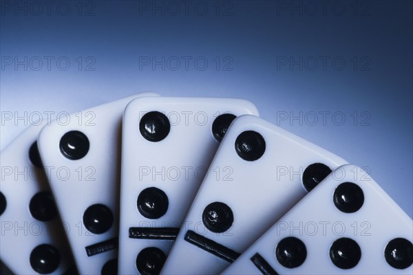 Stacked dominos