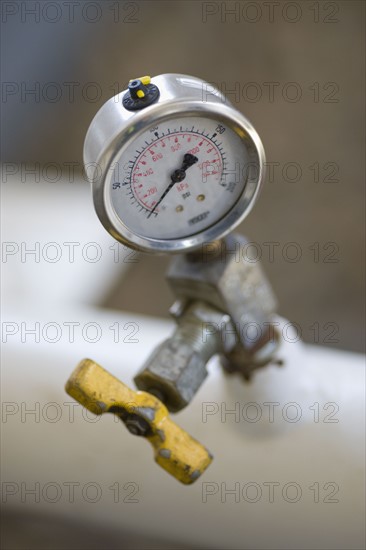 Pressure guage