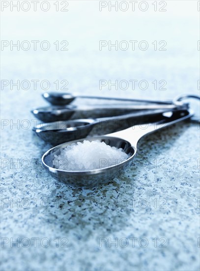 Measuring spoons