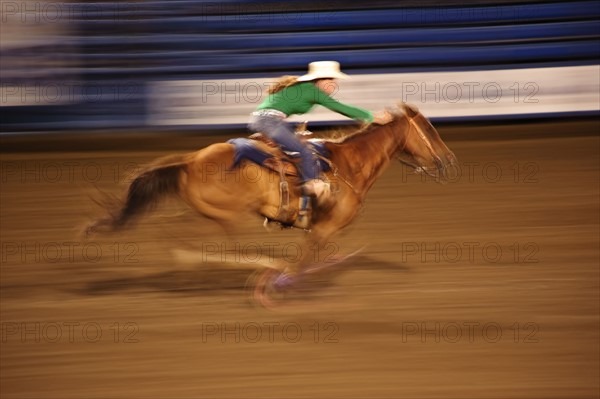 Barrel racing