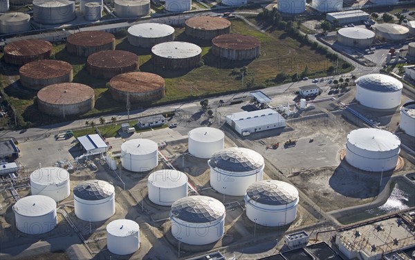 Oil tanks. Photographer: fotog