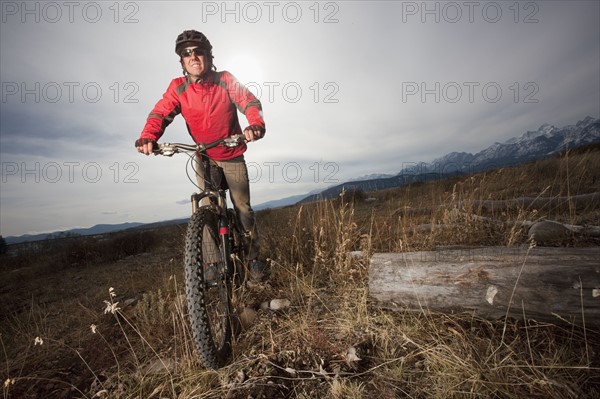 Mountain biker. Photographer: Dan Bannister