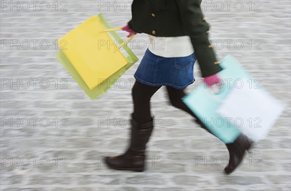 Woman shopping. Photographer: Daniel Grill