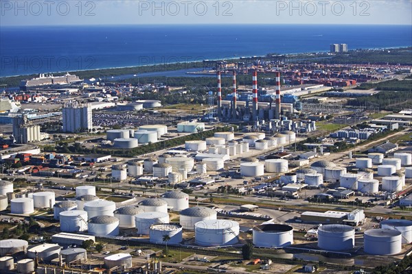 Oil tanks. Photographer: fotog
