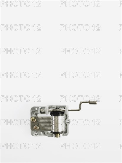 Hand crank. Photographer: David Arky